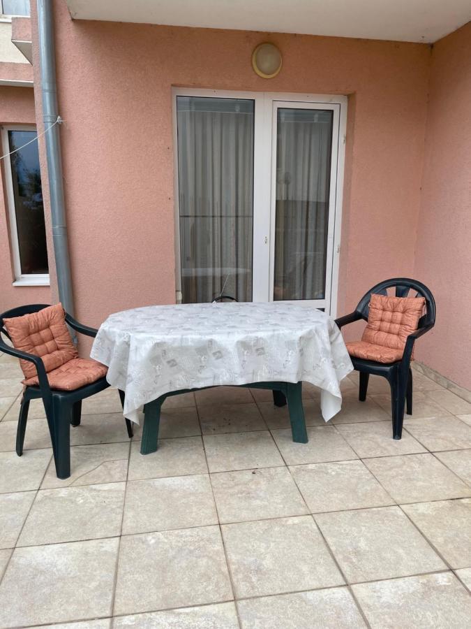 Le Premiere Randevu Apartment Свети Влас Екстериор снимка